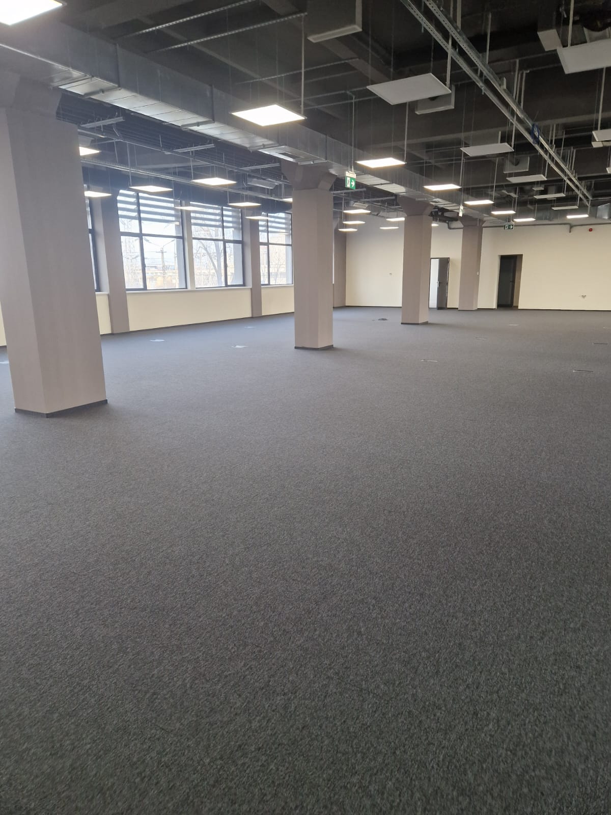 Amenajare pardoseală birouri – IASICONF - Imagine 3